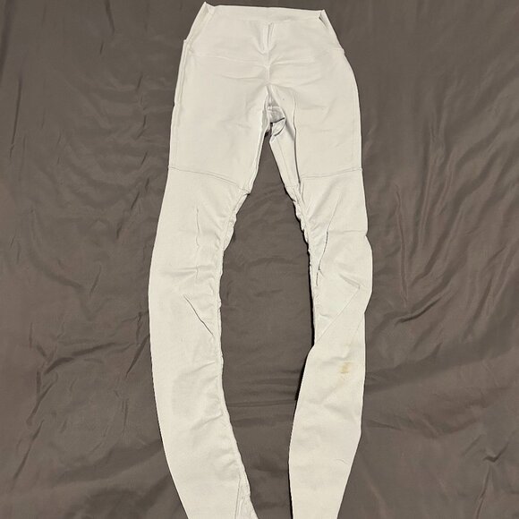Alo White Leggings Size Medium - Picture 1 of 3